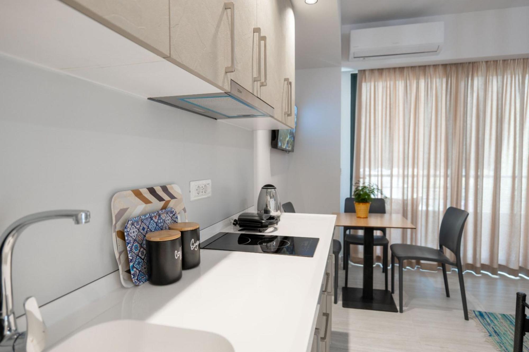 Aleksandra Apartments Σαράντα Εξωτερικό φωτογραφία