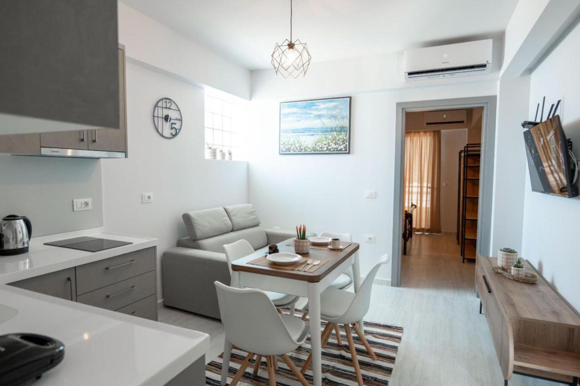Aleksandra Apartments Σαράντα Εξωτερικό φωτογραφία